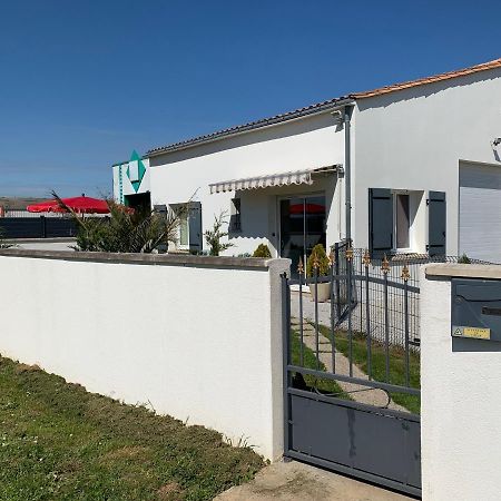 Gite Les Randonneurs Fontenay-le-Comte Dış mekan fotoğraf